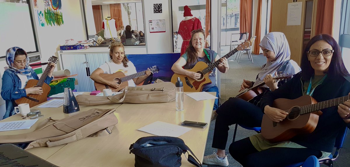 music_inclusive's tweet photo. Another great guitar session for women @WelcomeHouseHEY  Due the group’s holidays – we will resume beginners guitar class on Thursday 8th September  - 11 -12.30 @TwoRidingsCF @refugeecouncil https://t.co/aMZLWAwhJi