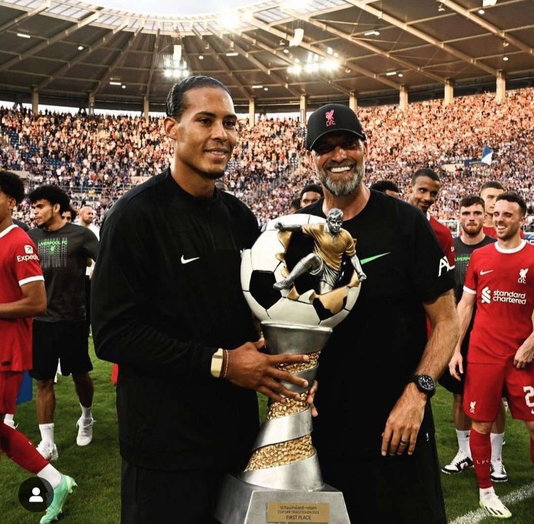 Sá titlaóði er byrjaður🏆 <a href="/GummiMarino/">Guðmundur Marinó</a> @jonhjalmars