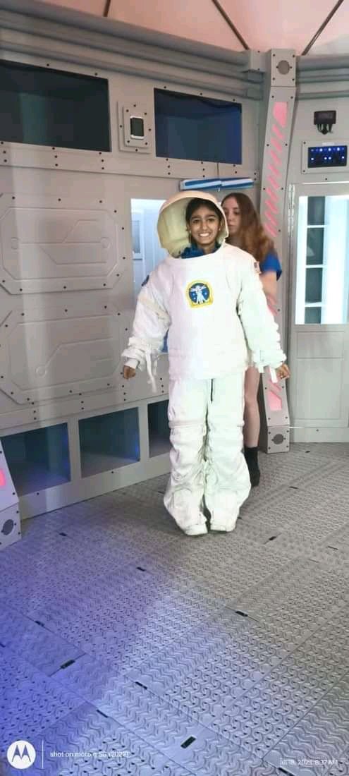 drelyas9's tweet photo. The Sky is not the limit...
BISMA SOLANGI from Sindh has been invited at NASA for inventing Anti-sleep glasses. 
Proud of her ❤️ https://t.co/ZwRpyc65Gu