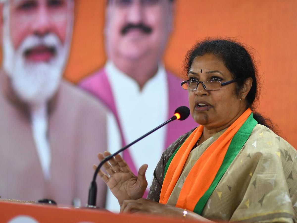 tollywoodmag's tweet image. Purandeswari demands to issue white paper on AP govt debts
Read More: tollywood.net/purandeswari-d…

#APBJP #APdebt #BJP #JaganReddy #PawanKalyan #purandeswari