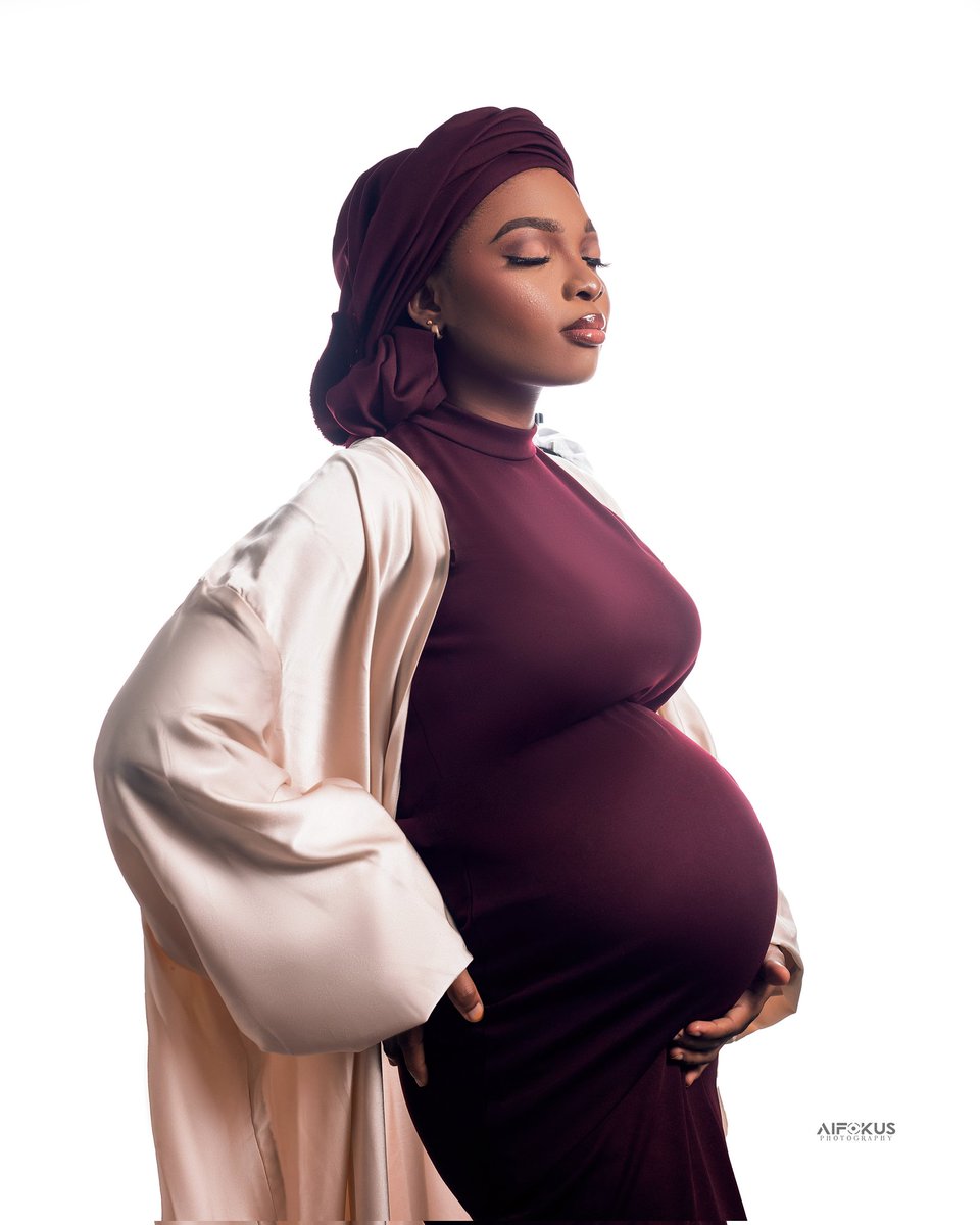 aifokus's tweet photo. MATERNITY; The pain you feel today will be the strength you feel tomorrow.

Photographed by me https://t.co/haLwqEwbgd