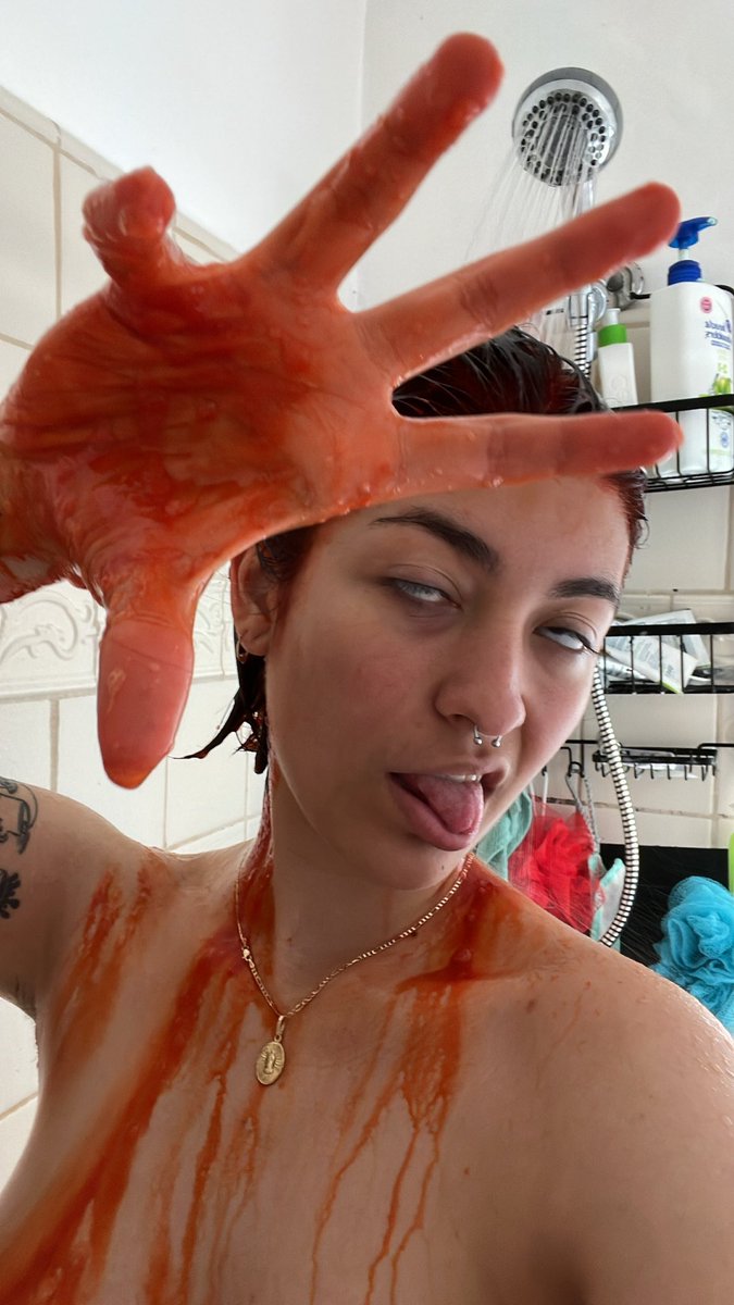 Sofa☁️ tweet media