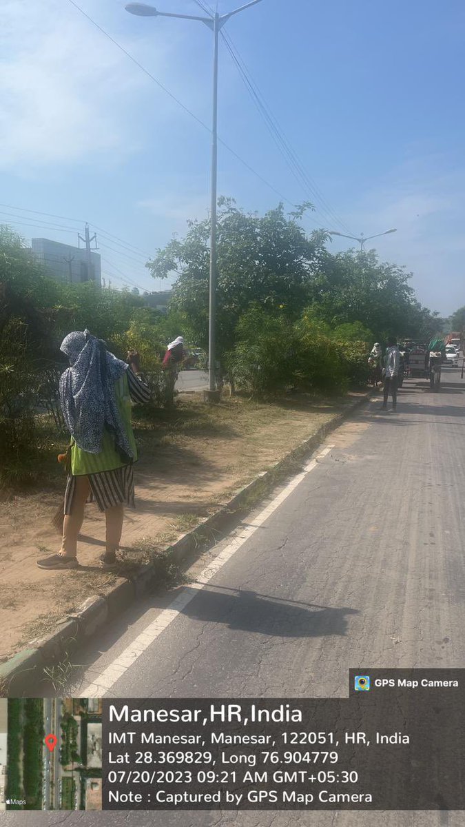 MCManesar's tweet image. Maintaining green belts . We are working towards clean. green and beautiful city. @ulbharyana @drkamalguptabjp @MoHUA_India @SwachhBharatGov @SwachSurvekshan @swachhbharat #SwachhSurvekshan2023Manesar #manesar_mane_saaf #WasteToWealth #IndiaVsGarbage #MissionLiFE #ChooseLiFE