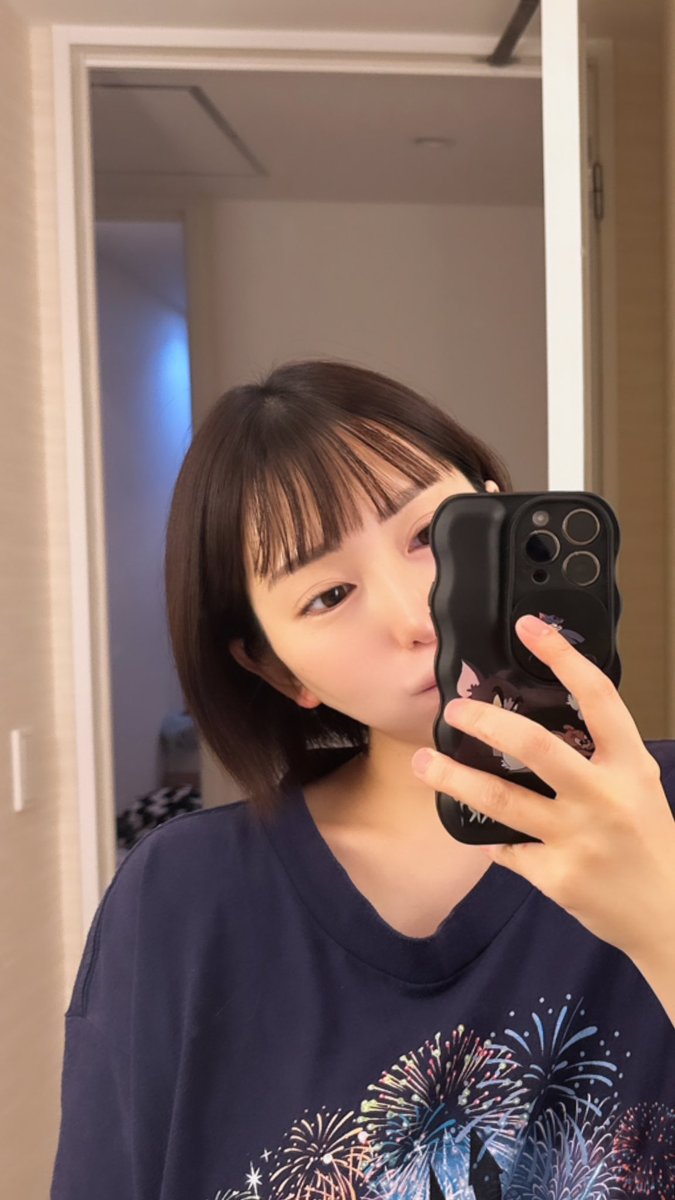 丸の内ＯＬレイナ tweet media