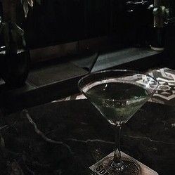 𝒂𝐝𝐞𝐥𝐥𝐚 𝒘𝐨𝐥𝐟𝐟. tweet media