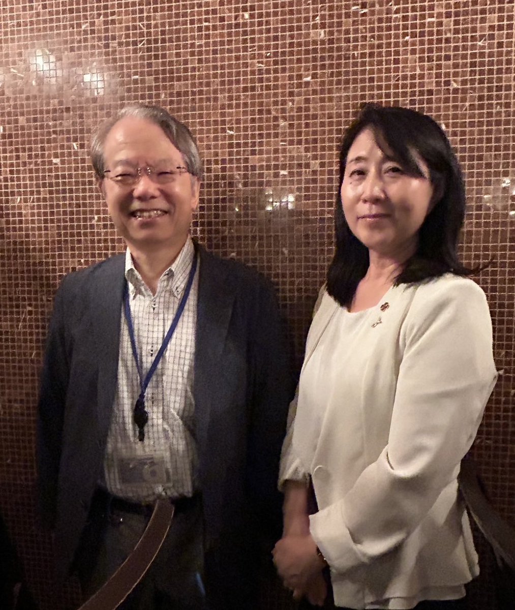 uedahisayuki's tweet photo. 元国民民主党、副代表、前参議院議員の矢田わか子さんに事務所に来ていただいて、職員向けに講演をして頂きました。少子化対策や、孤独、孤立、対策等についてお話をいただきました。当事務所は医療や福祉
介護、保育に特化しておりますので、矢田さんのお話は大変興味深く、勉強になりました。 https://t.co/bLaM8EHrgk