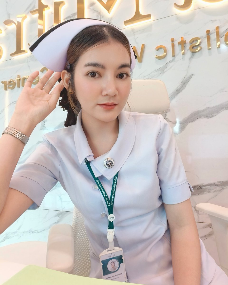 waranya5415's tweet photo. " เจ็บนิดนึงนะคะ " 
ไม่ใช่ที่ฉีดยา แต่เป็นแค่ที่คนคุย 😅💉

#แคปชั่นพยาบาล #แคปชั่นน่ารัก #แคปชั่นเด��ด #แคปชั่นอ่อย #แคปชั่นโสด #พยาบาล #น่ารัก #คำคม #ทำงาน https://t.co/8FtUywfOXS
