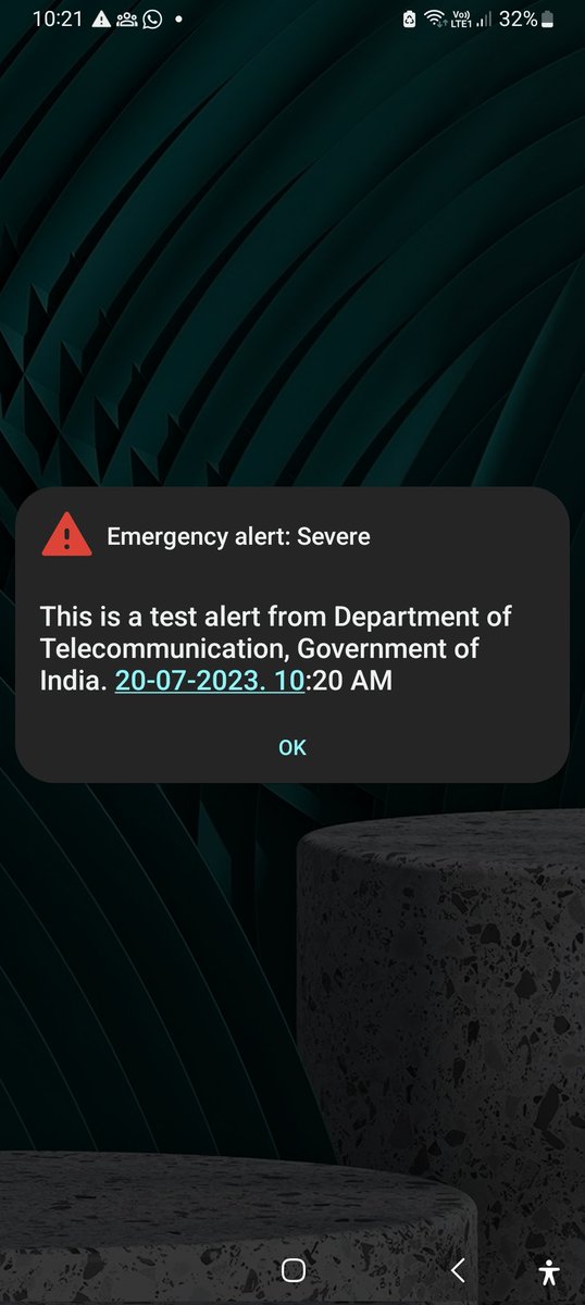yogeshpowar's tweet photo. Anyone else also received this #wirelessAlert? https://t.co/r6tP4b5XnT