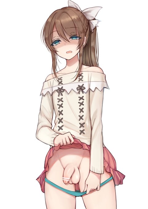 嫌な顔しながら見せてくれる雨桜みさきちゃん 