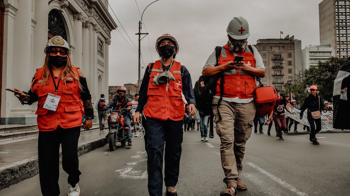 drantonioquispe's tweet photo. “MUCHÍSIMAS GRACIAS  a al todos los #Brigadistas que se activaron hoy en todo el Perú!!!”

Son lo máximo y realmente valen un Perú, 33 millones de GRACIAS!! https://t.co/SRb7KKDJGt