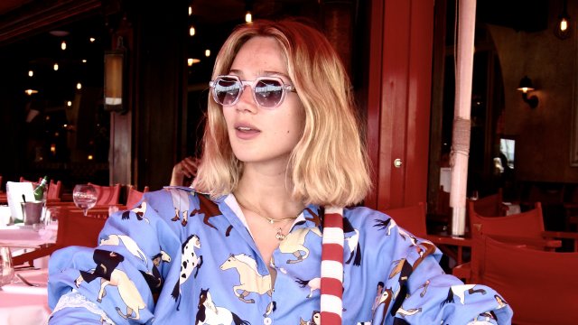 De zomer van model en ‘Déjà Vu’-actrice Lauren Versnick tijd.be/r/t/1/id/10481…