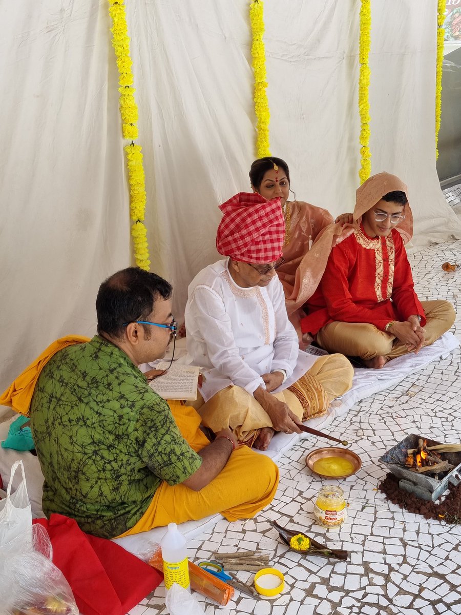 amibanerjee1's tweet photo. Precious few days of R&R with family in Mumbai to celebrate my nephew's #Upanayan ceremony #SouthAsianHeritageMonth @SAHM https://t.co/Uxf1p3v3mf