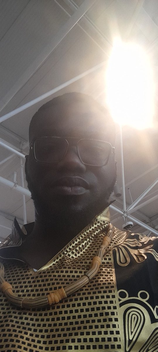 DavidHundeyin's tweet photo. Landed. Safe and well. I was untouched and unharmed. Battery is nearly dead. Will update when I reach my secondary destination.

Thanks for the immense pressure and support🙏🏿 https://t.co/nhWKURk3yv