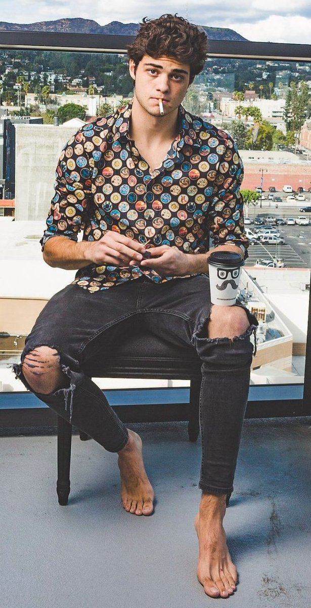 just__feet's tweet photo. Noah Centineo's feet #feet #NoahCentineo #malefeet https://t.co/6LqqYdUx9c