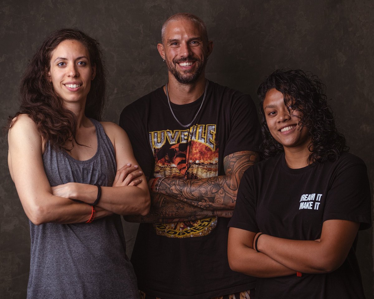 Throwback to our amazing time in Cambodia two weeks ago, with Lara, Chanthy, and Tommy. 🇰🇭 Sharing our basketball projects and the joy we brought to the street kids!

#dreamitmakeit #cambogia