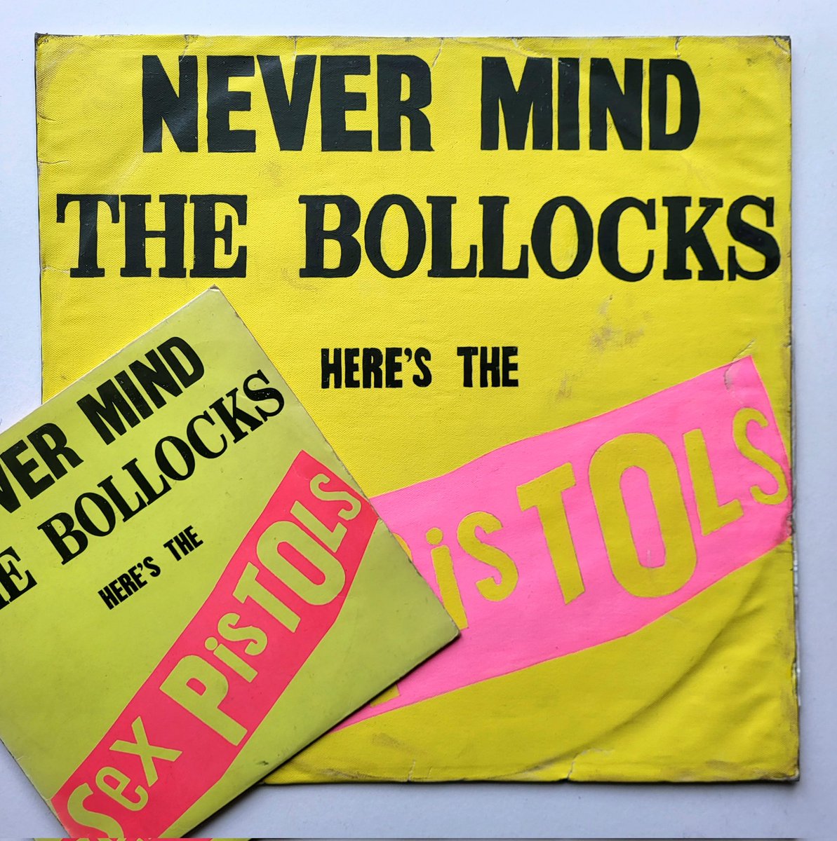 Happy birthday to Sex Pistols drummer, Paul Cook.
My painting of Never Mind The Bollocks is one of my early album paintings before I settled on todays slightly bigger size. Currently reduced on my website.

Acrylic on canvas 
22' × 22'
Frame 29' × 29'

#paulcook #sexpistols #punk