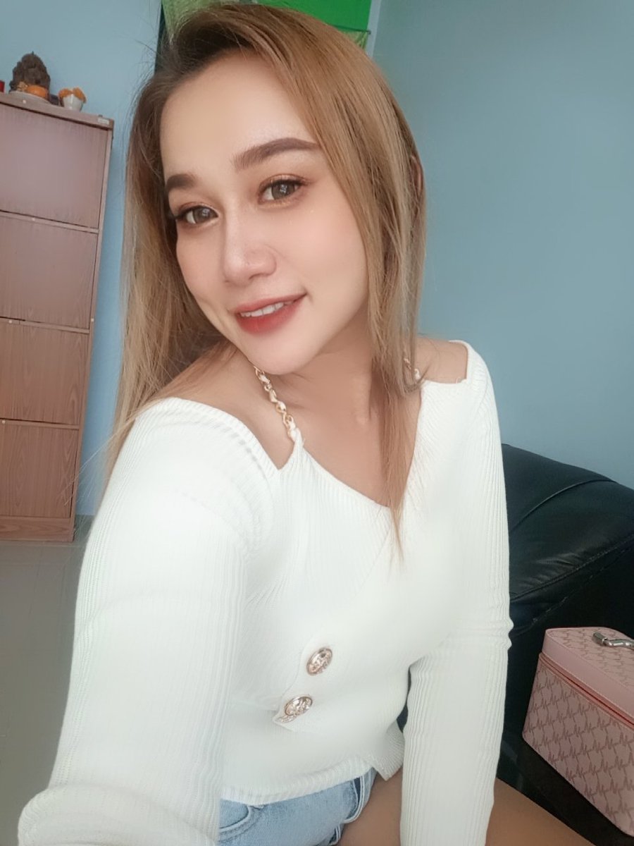 ไอชื่อโฟน tweet media