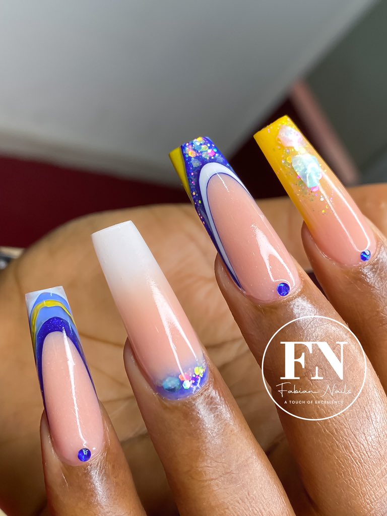 Have you seen a combo of yellow and blue looking this gorgeous??? 
We are open 
Pay us a visit today. 
Call/WhatsApp 0712297098 to book appointment. 
#nairobi #nairobicbd #nails #nailsalon #MaandamanoWednesdayToFriday