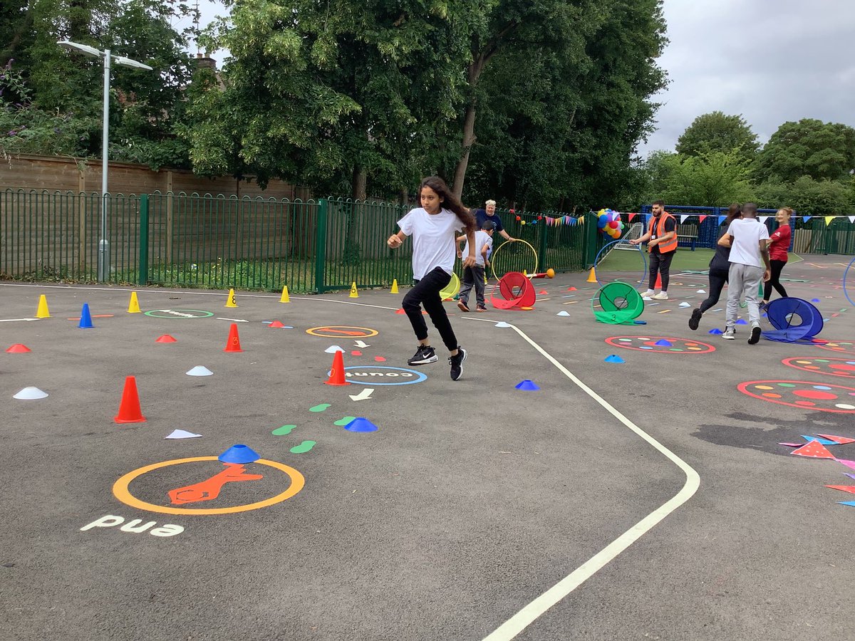 Meridian_Campus's tweet image. Yesterday was year 5 and 6 sports day. Thank you to everyone who came to join in. Thank you rain for stopping! #sportsday2023 #takingoff! It was so much fun 🤩