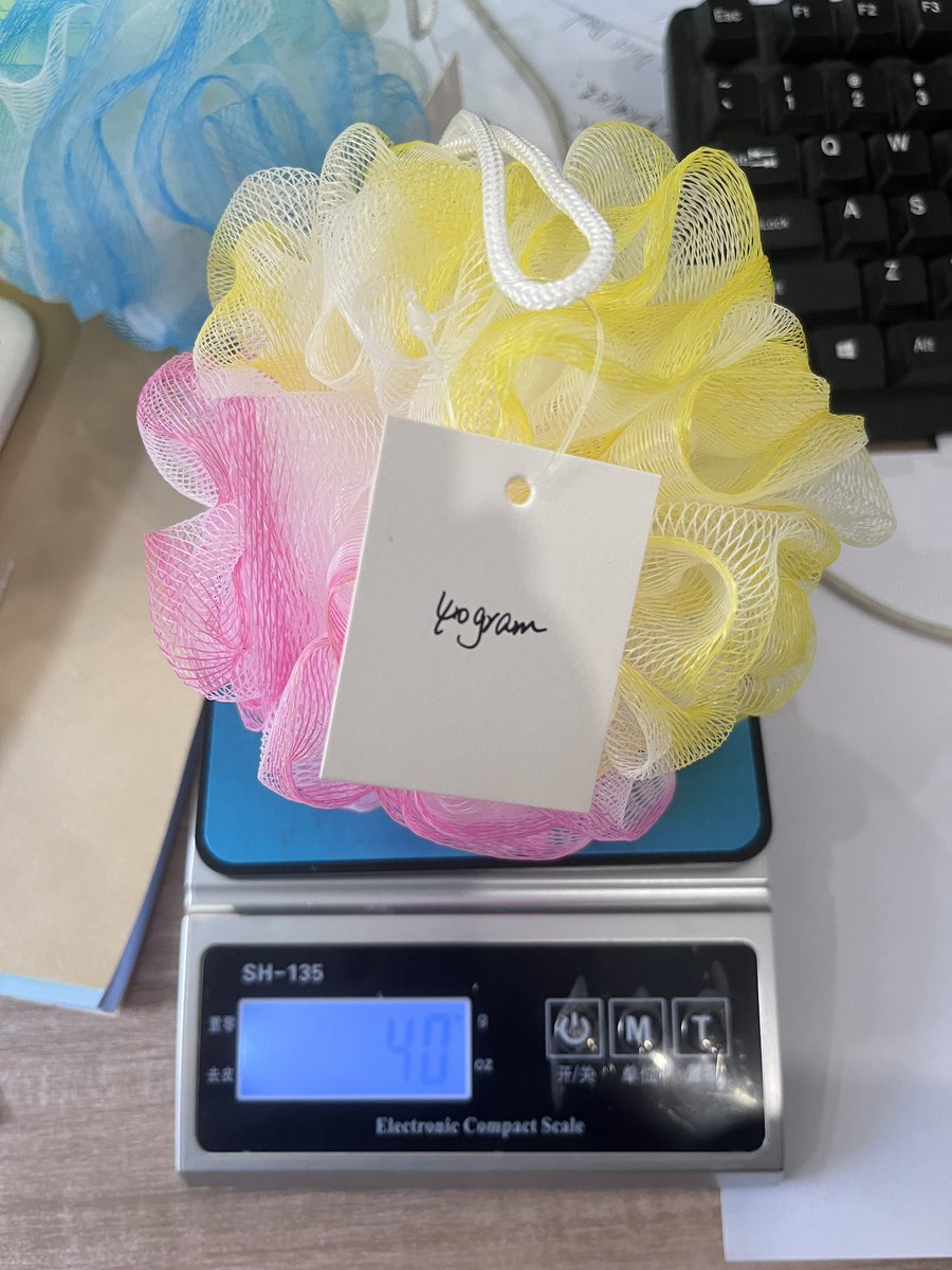 Mia194791238083's tweet image. Multi color bath pouf. So pretty design😊

Please contact me WhatsApp+15521998554
 #bathball #loofahsponge #showerpouf #showerpuff