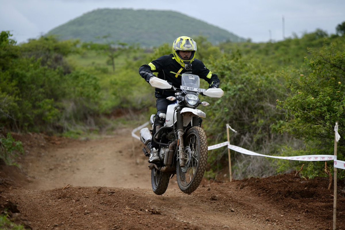 HeroMotoCorp's tweet photo. The 2023 #XtracksPune saw 200+ off-road enthusiasts take on grueling enduro & motocross obstacles. Complete with a fresh drizzle and over 500+ online registrations accompanied by adrenaline-pumping #Motorsports, the event was one for the books!
#HeroMotoCorp #Xpulse200 #Xpulse4V https://t.co/ECnfeRwUcv