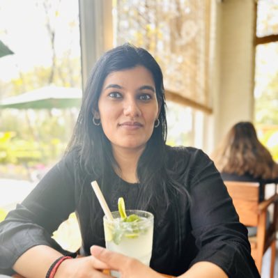 Sagarika2291's tweet photo. #NewProfilePic https://t.co/AfSn0gchkg