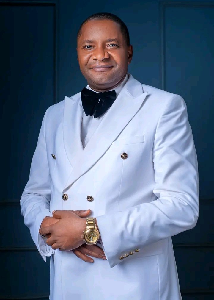 𝕍𝕚𝕜 ♻ tweet media