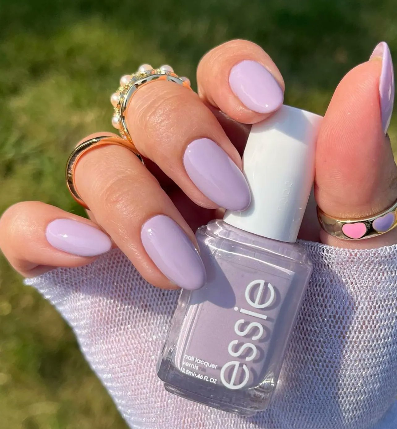 Essie lilacism discount
