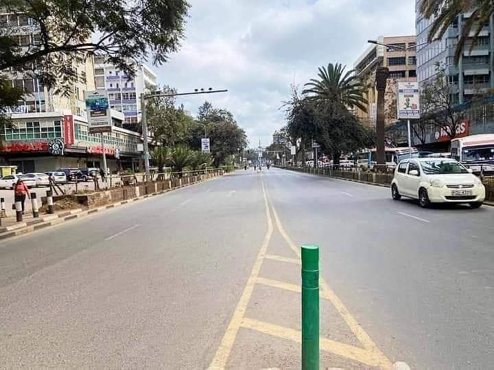sholard_mancity's tweet photo. Nairobi CBD is clean . Protests are successful
#Demonstrations https://t.co/SJrGr8qGau