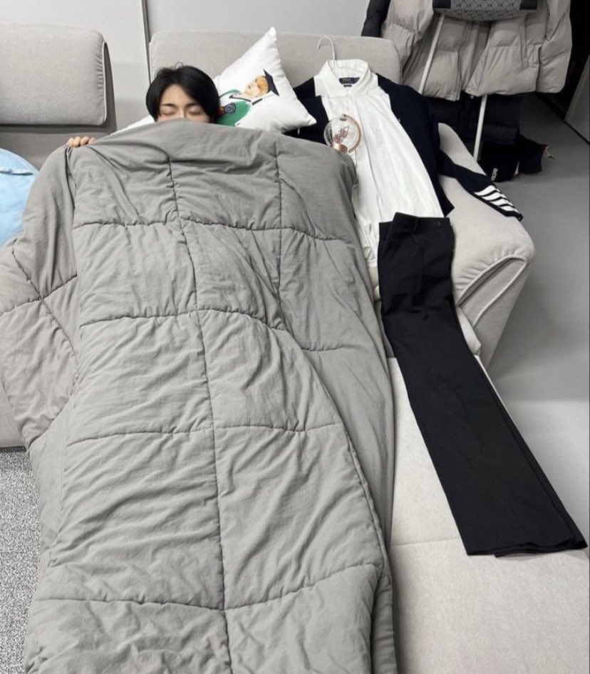 Kitty40762950's tweet photo. #ATEEZinJeddah https://t.co/8K9Ix69UoQ