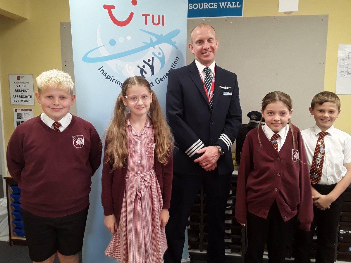 Orchard_Head's tweet photo. A huge thank you to Liam, a pilot for @TUIUK who joined us for our Aspirations Month and taught the children about how he achieved his dream job. https://t.co/H477g6j3QV