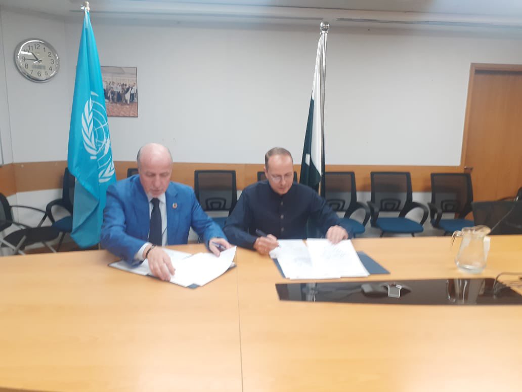 gtonstol's tweet photo. Delighted to sign an MOU to strengthen UNFPA and ILO cooperation in Pakistan. Many thanks @ShabanehLuay for hosting us! #UNFPAPak #ILO #SDGs https://t.co/2DuLKfWKj7