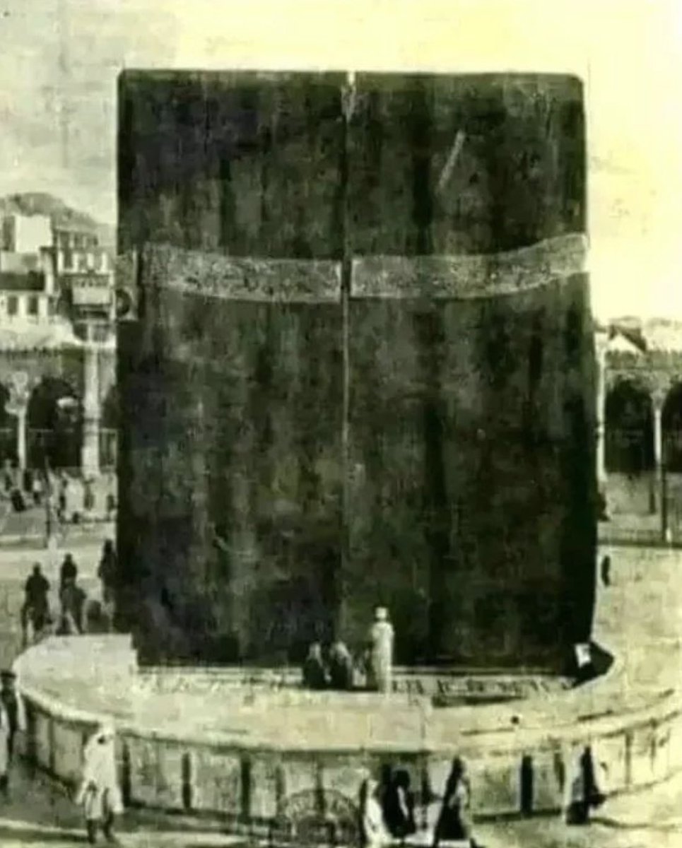 HalalNation_'s tweet photo. Kaaba in 1927 🥀 https://t.co/mpSD0jRzsN