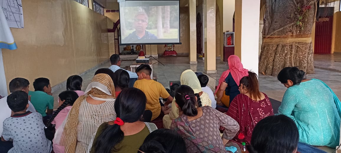 DAperspectives's tweet photo. Exciting news!   Society for Development Alternatives  partners with @HUL_News for Project Prakriti, a 2-year initiative in Himachal Pradesh. Let's create water-positive communities and zero waste to landfill! #Sustainability #TogetherForABetterFuture #DevelopmentAlternatives🌍🌿 https://t.co/lpnEXsMFBD