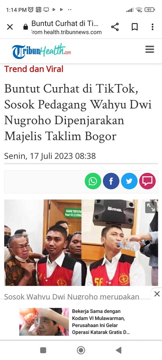 Kisah menyedihkan dari Bogor. Wahyu seorang yang punya warung kecil kini mendekam di penjara.

 Awalnya dia hanya protes ada spanduk besar di depan wakrungnya yang melarang orng berbelanja ke warung yg tidak terafiliasi dgn Majlis Taklim di Bogor.