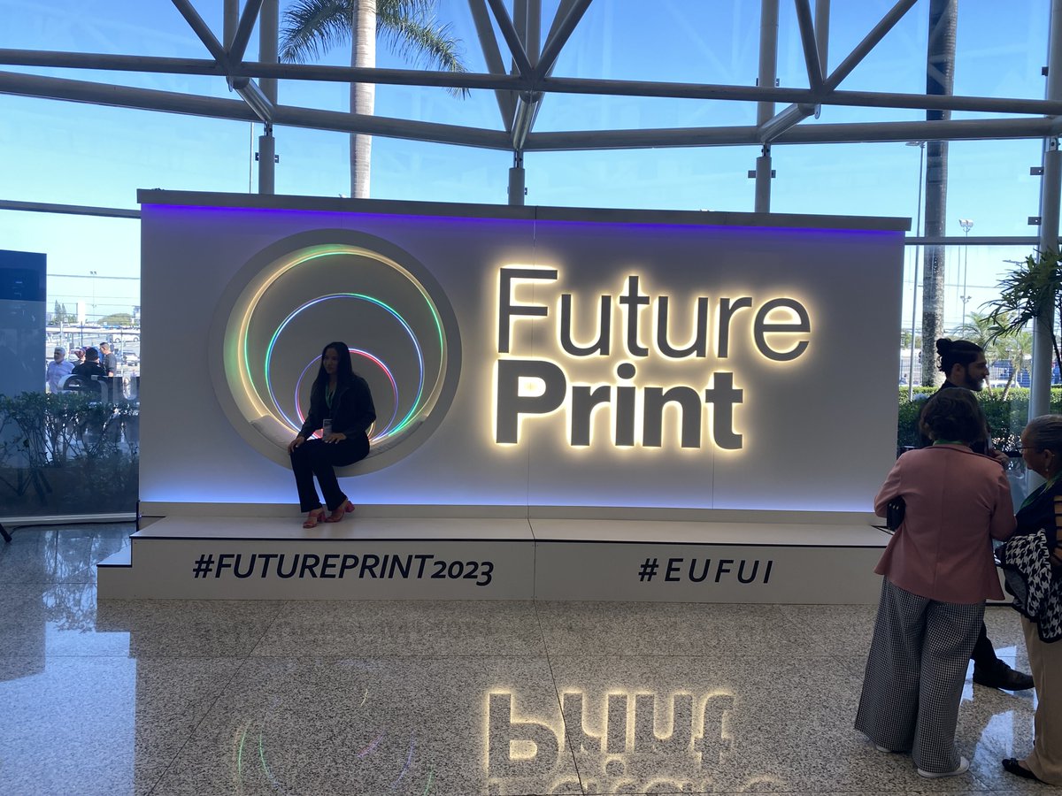 RolandDG_PR's tweet photo. ブラジルで開催されたFuture Print、ローランド ディー.ジー.ブースはとても活気がありました。展示会自体も日本国内とは比べ物にならない程のすごい人で、新興国の勢いを感じました。
#ローランドディージー
#ローランドDG
#DGSHAPE
#FuturePrint https://t.co/bNJESy0FIU
