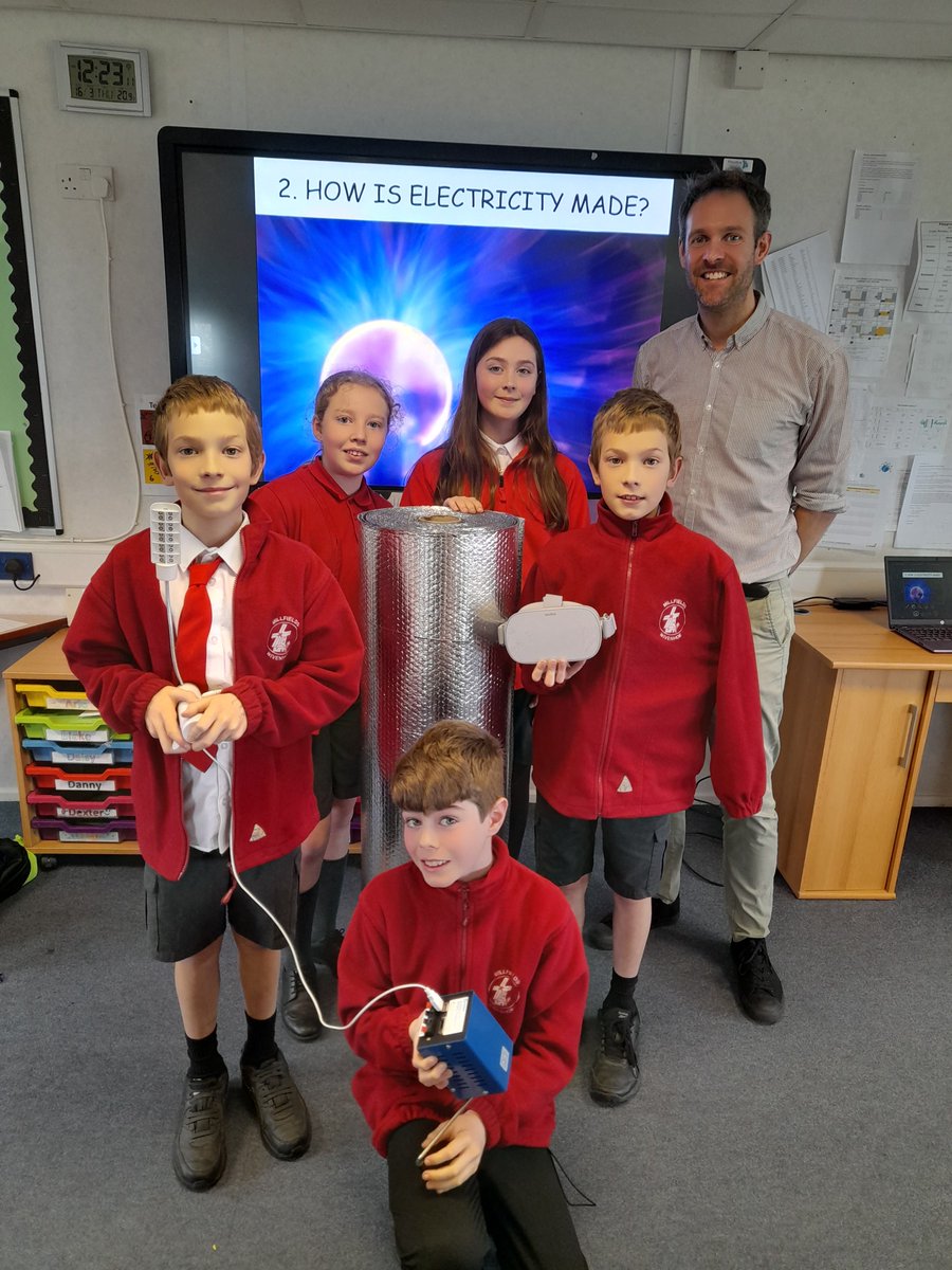 The Millfields Primary School have been really enjoying the 2IMPREZS Energy Challenges Virtual Reality Game using VR glasses provided by the project!🌟You can also check out the Serious Game, another one of our <a href="/NorthSeaRegion/">North Sea Region</a> 2IMPREZS digital tools, here: energychallenges.eu:44300/SeriousGame/