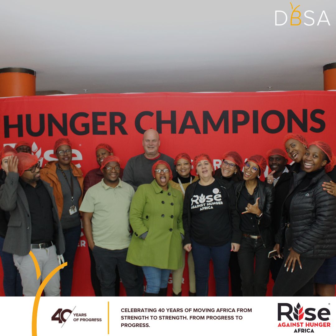 DBSA_Bank's tweet image. The DBSA and Rise Against Hunger collaborated on a CSI food packaging initiative to address poverty, inequality, and food security in underprivileged ECD centers, promoting Africa&apos;s prosperity.

#NelsonMandelaDay #DBSA #ProgressForHumanity #ItsStartsWithAMeal