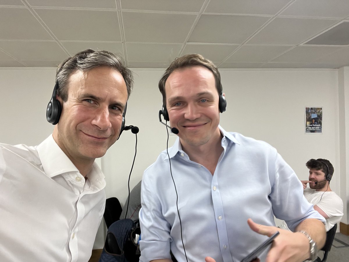 Great to catch up with old friends at CCHQ calling for ⁦<a href="/fayepurbrick/">Faye Purbrick</a>⁩ ahead of tomorrow’s Somerton and Frome by-election ⁦<a href="/Bennett_Tom_/">Tom Bennett</a>⁩