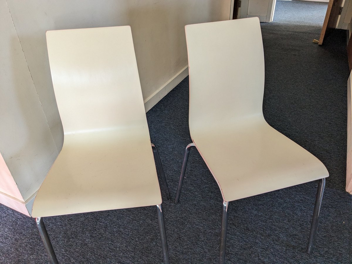 Due to refurb, 26x used chairs, FOC. ..collect only
All serviceable just need a little TLC .
DM for more info..