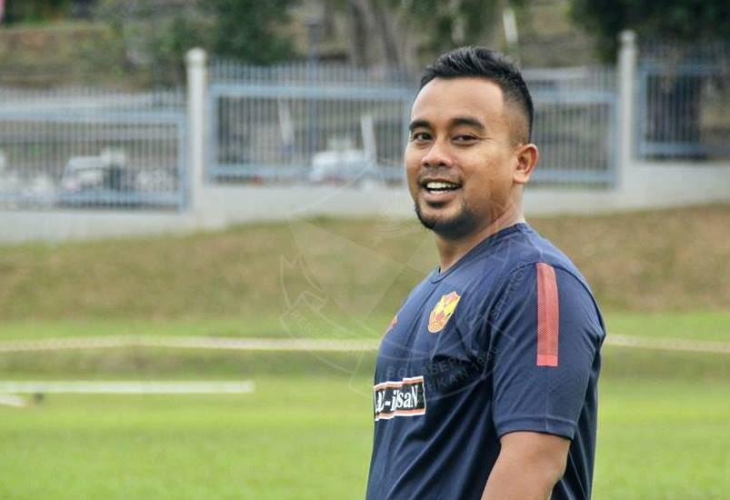 It's learnt that Police are eyeing Rusdi Suparman or Nazliazmi Nasir for the head coach job.