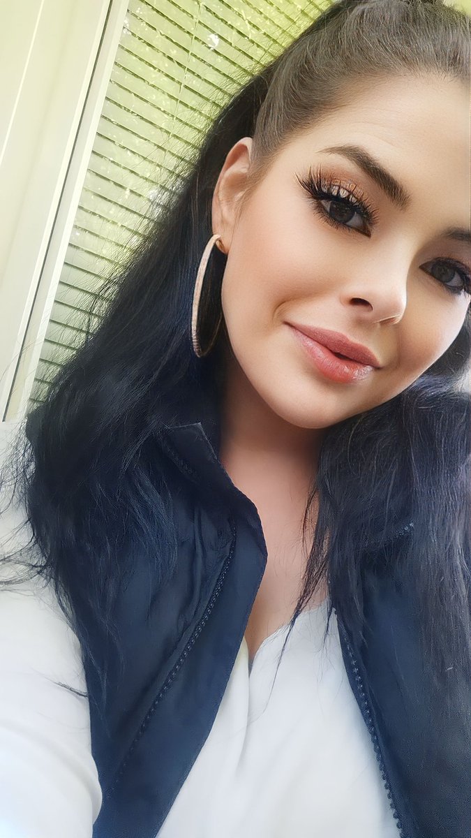 Good morning my piggiebanks,💸🐷open for new clients. I'm waiting for your money, don't offend me you scum💰💵💗
#paypigswelcomed #newpaypig #piggiebank #findomgoddess #findom #paypigs #cashcow #paypigswelcome #Goddess