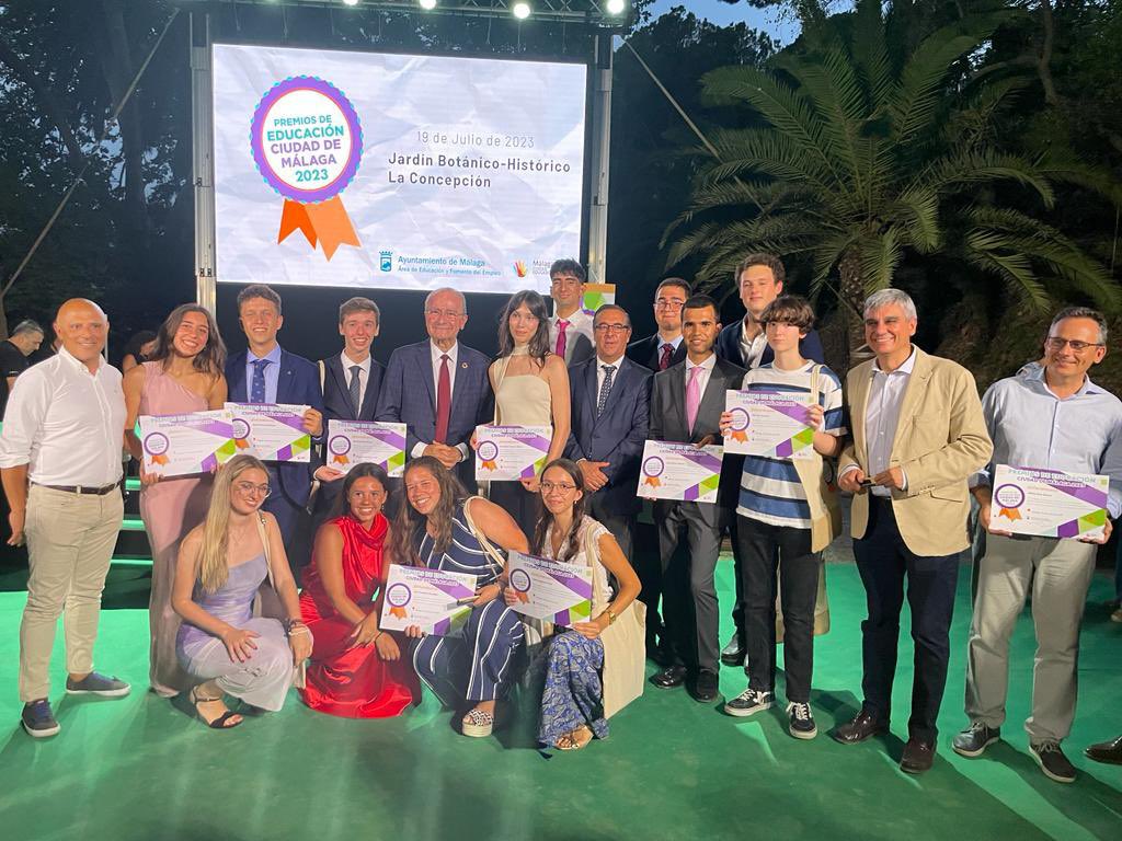 Maristas Málaga tweet media