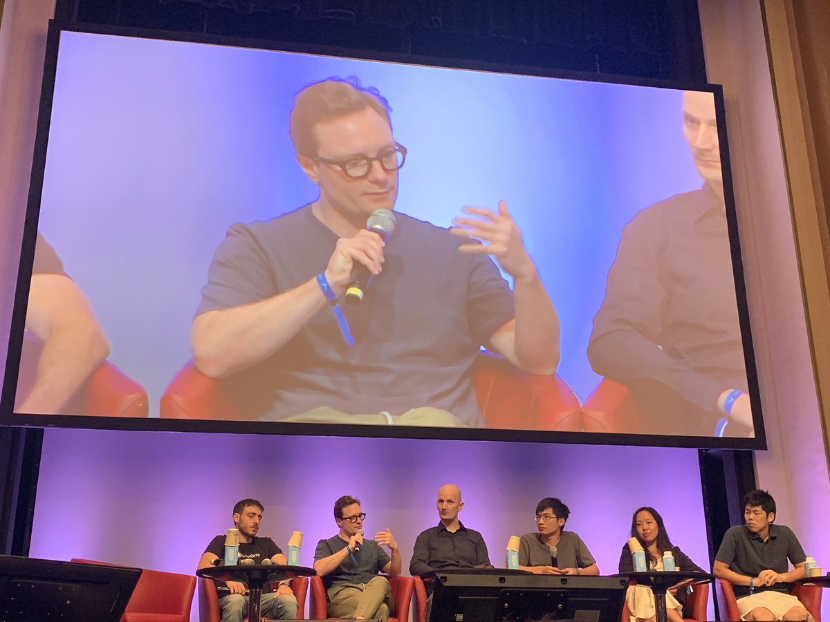 maxluck95's tweet photo. ETH CC always brings the vibes.
Perhaps it’s the contrast between the complexity of the modern digital build .. and the architecture of a real-life metaverse constructed hundreds of years ago.
Either way, thanks for the memories Paris
#ethcc #utilitylayer #flare https://t.co/g0TPfXkt0H