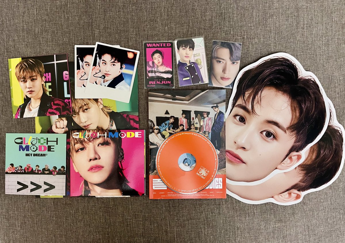 blah_arjii's tweet photo. Ready na si mark sa Aug. 4-5🥳✨
• I'll be giving away some merch and fanmades on d-day for nctzens ☻

~ 2 NCT Albums
~ 3 Photocards
~ 2 Mark Lee Bubble heads
~ 2 polaroids 

What are you waiting for nctzens? Register now!💚
https://t.co/4B1lADcefC 
#MarkLee #NCT #NCTDREAM https://t.co/168c32DHKN