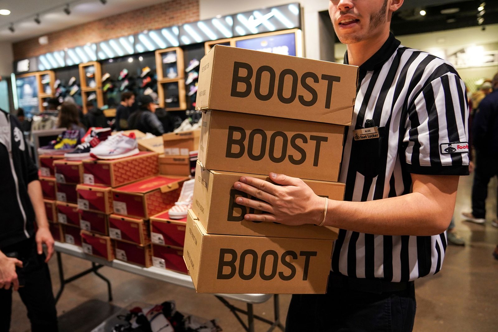 Exclusive discount on brands at Foot Locker - Sneakerjagers