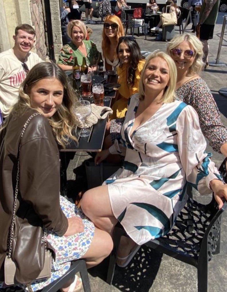 GemmaTurner100's tweet photo. Another amazing year with @ndeducation here is a snippet of the fun we have had! ✨

Happy end of term to the most wonderful team @Emma1williams11 @NDECharlotteT @NDEJadeArdolino @NDEKirstyM @NDEMiaM @NDEJarrodH @NDEMiaM @elizabethkempND @JoshhharrisND  #Simplythebest #Swansea https://t.co/5UUyTZIvlO