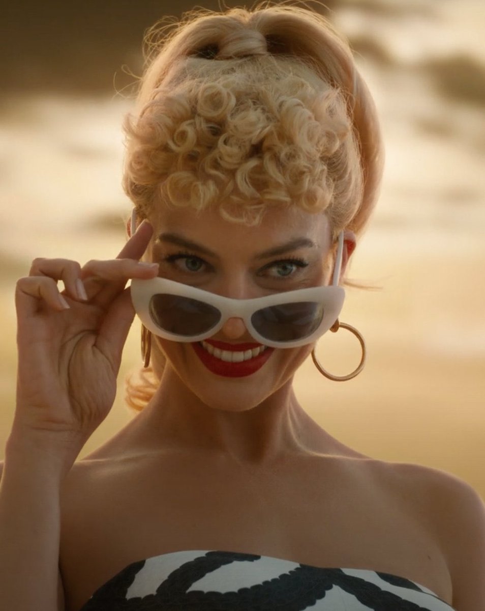 DiscussingFilm's tweet photo. It’s Barbenheimer Eve. https://t.co/JV9RwqELZN