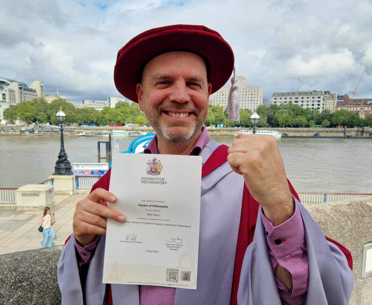 Mark_J_Henry's tweet image. An honour to be conferred with my PhD in history from the University of Westminster. And a nice way to mark the achievement. My parents and wife @AnnHenryIP joined me at the Royal Festival Hall in London's Southbank Centre. A great setting for a lovely day out.

#WeAreWestminster