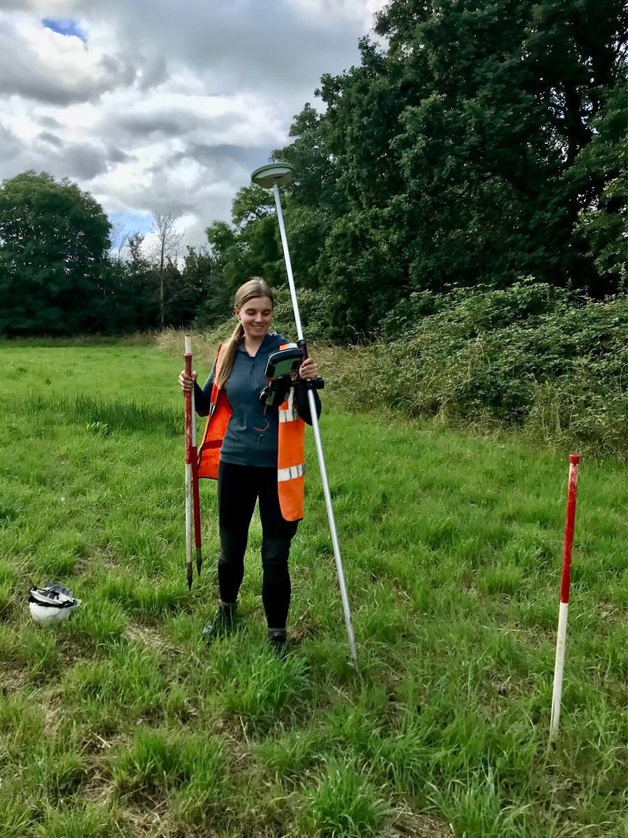CotswoldArch's tweet photo. Chloe’s GPSing Trench 7, ready for Cliff to cut. We’ve placed this over an anomaly on the #geophys that we’re hoping is a pot kiln. Having said that, there’s a similar feature to the east that we dug last year, and that turned out to be barbed wire… 😬👍 #BrandiersKilnProject https://t.co/alpsjjNNuB